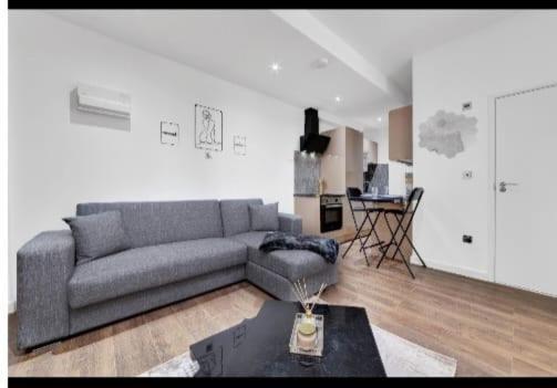 Apartment Flat1, 417 Fulham