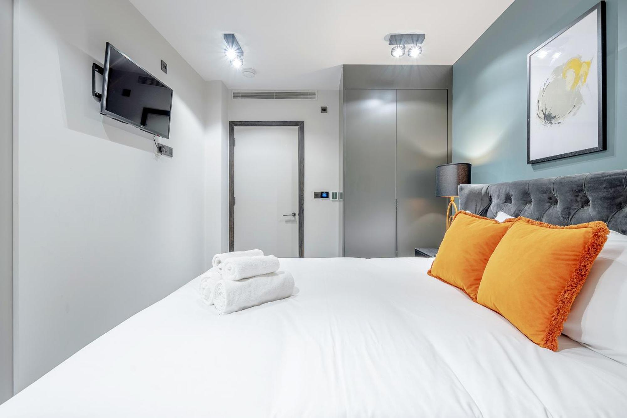 The Soho Star Apartment *