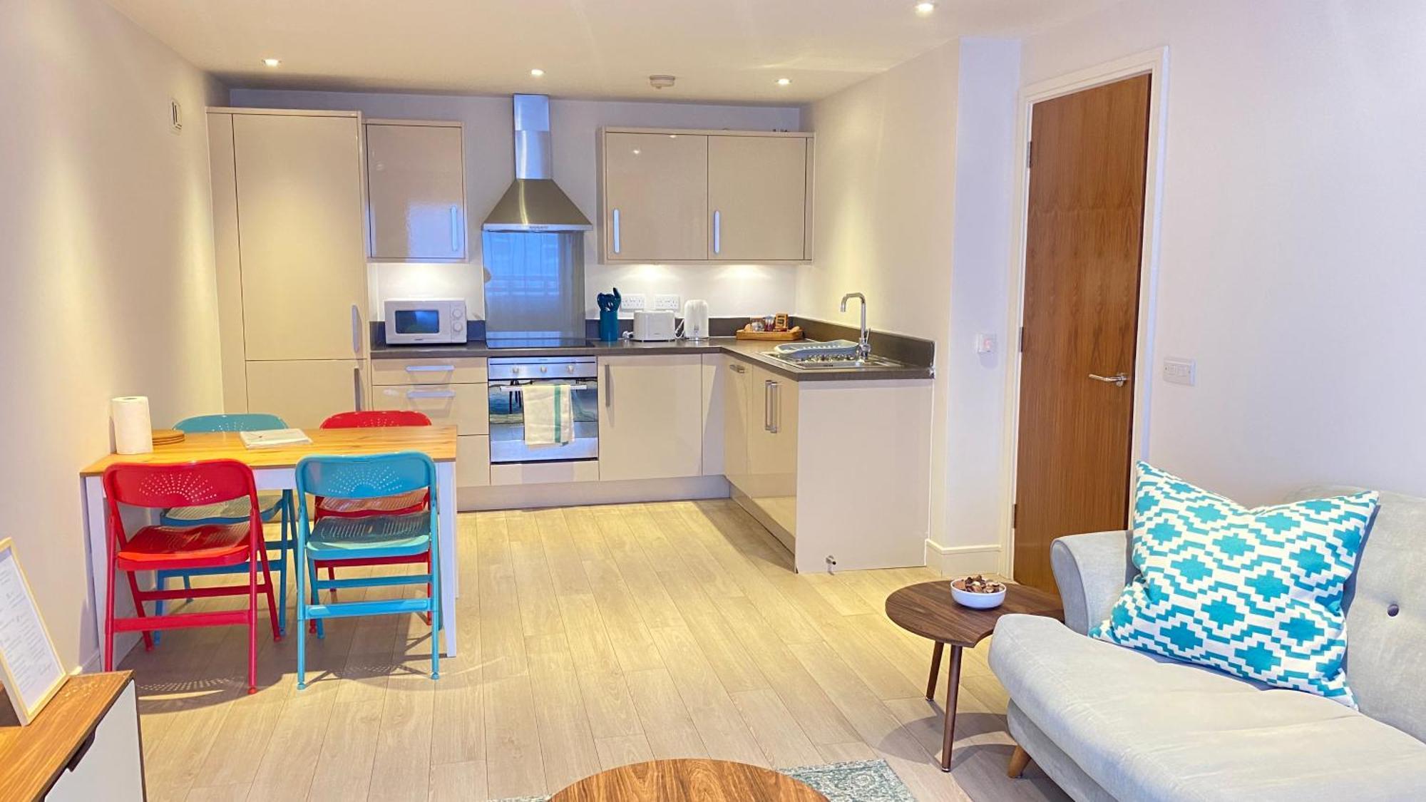 Harrow - 1 Bedroom - Parking * London