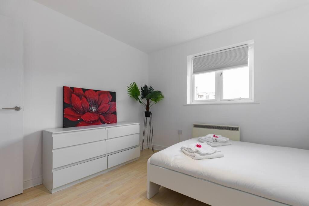 2-br Oasis In Woolwich London