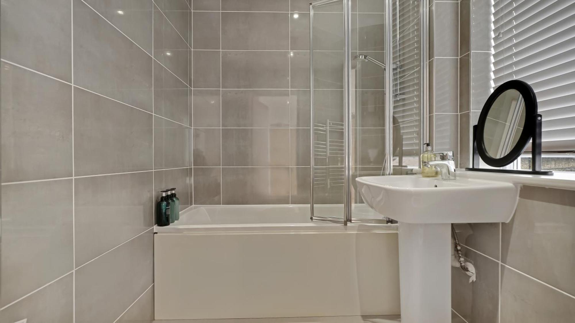 Appartement Modern And Spacious Penthouse In Putney With Free Parking *