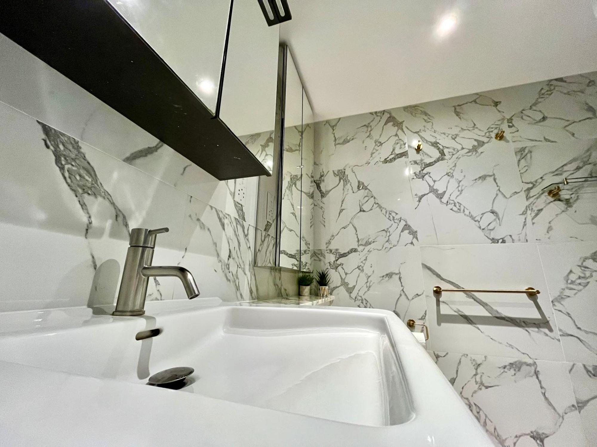 Aquarius At St. George Wharf Apartamento Londres