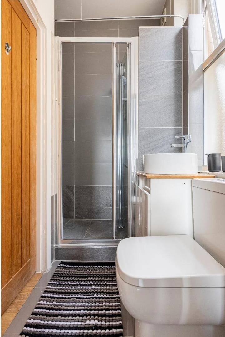 Stunning Studio Flats In Penge Appartement *