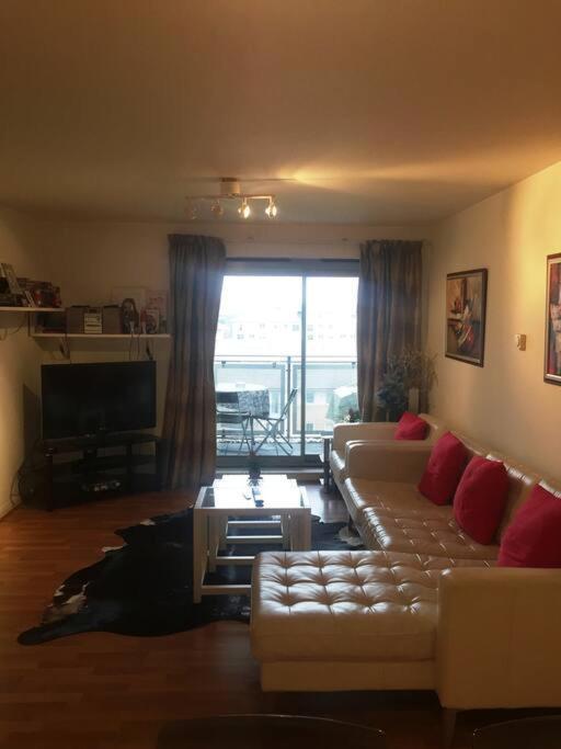 1 Bedroom Flat Near Excel, O2, Canary Wharf - * Londen