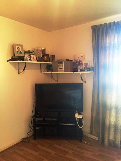 Appartement 1 Bedroom Flat Near Excel, O2, Canary Wharf - Londen