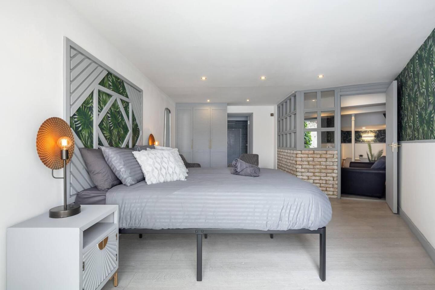5wjb - Spacious 1 Bed Flat In * Londen