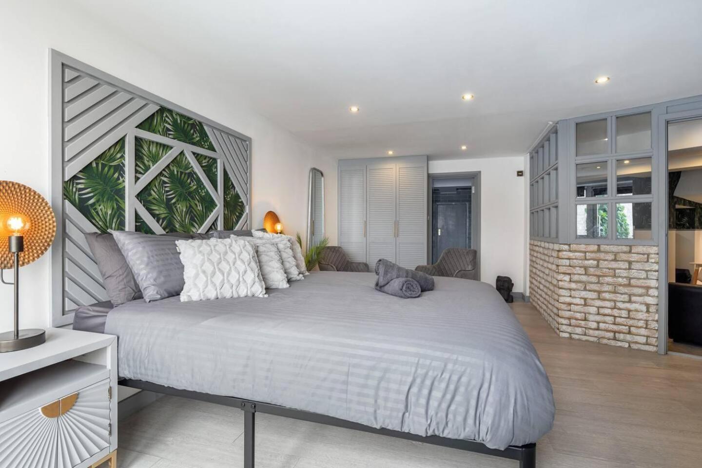 5wjb - Spacious 1 Bed Flat In Appartement *