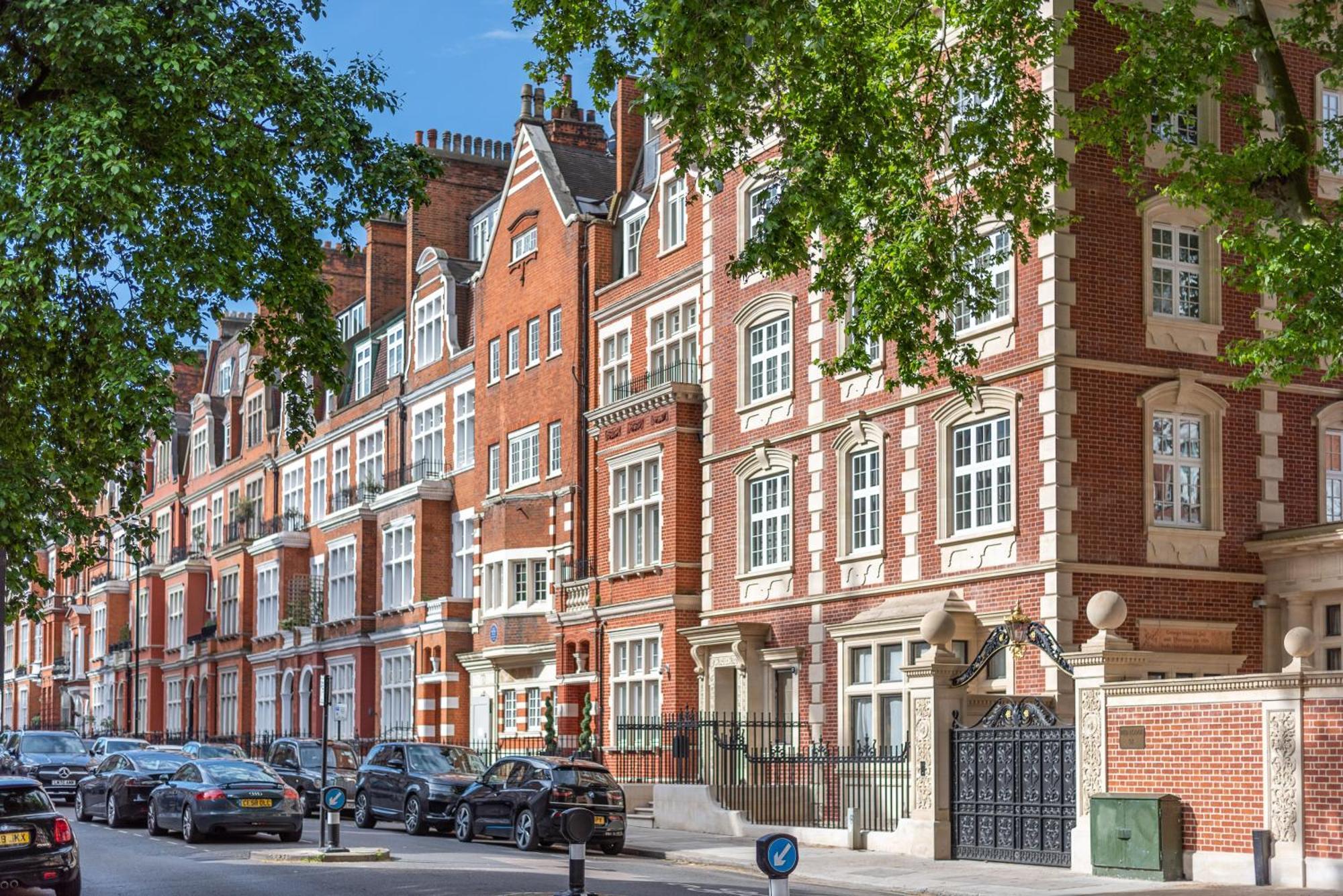 Apartment Moments From Hyde Park & Notting Hill With Free Luggage Storage And Washing Machine
