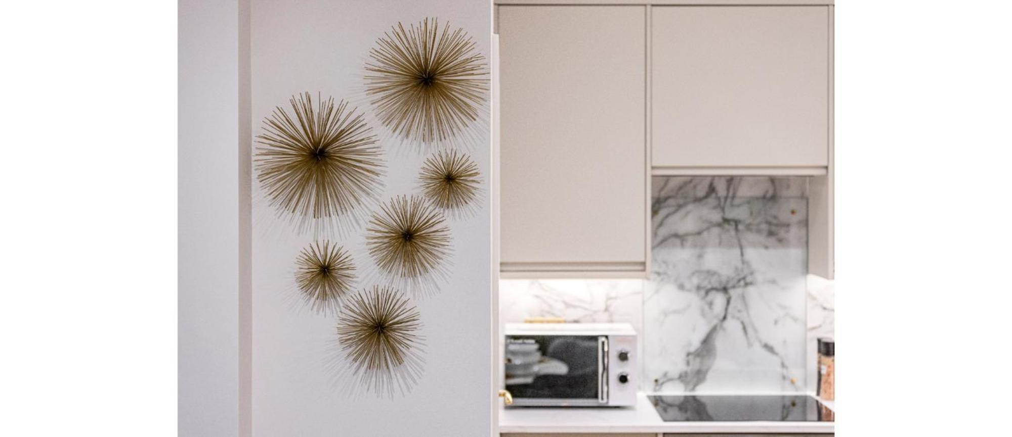 Luxe Minimalist 1-bed Flat : 7 Mins From Station London