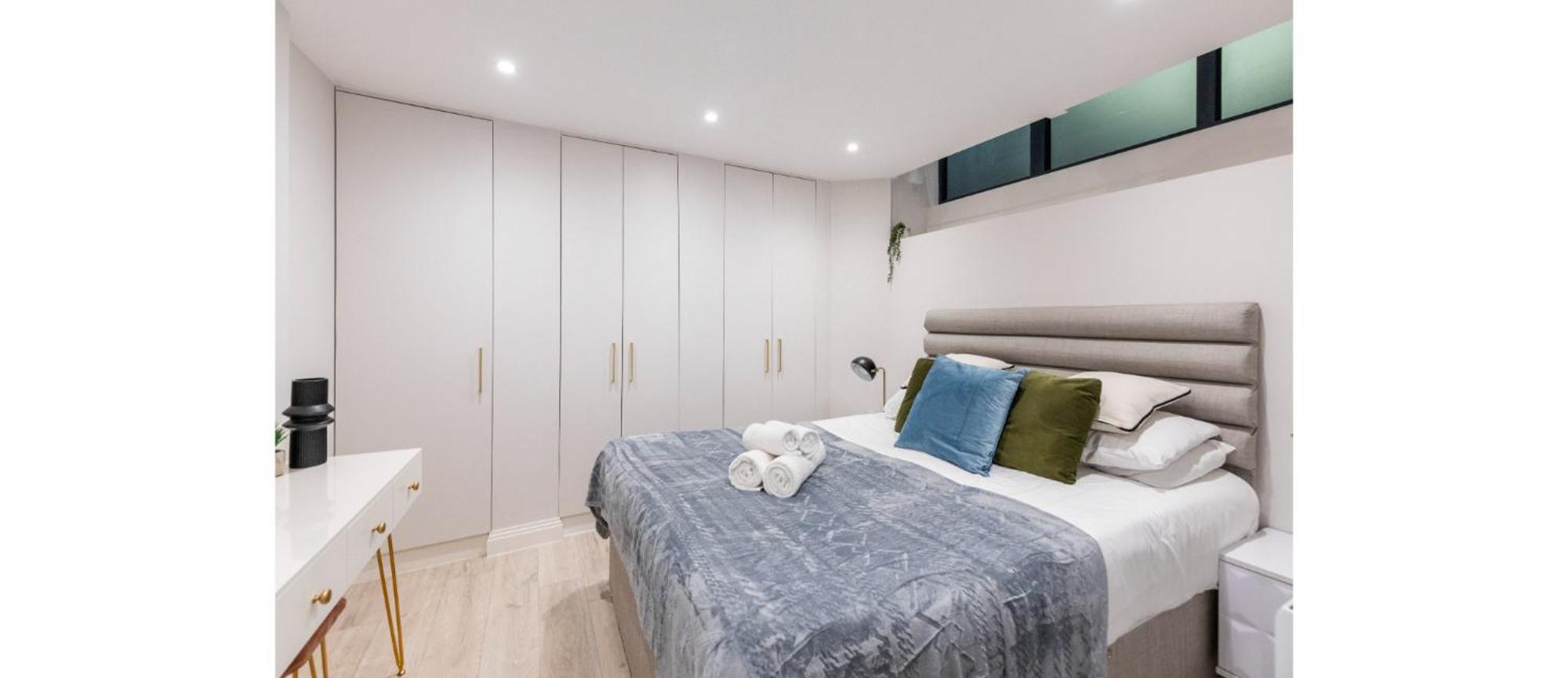 Apartment Luxe Minimalist 1-bed Flat : 7 Mins From Station
