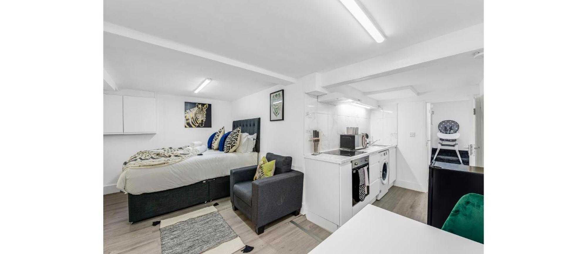 Cosy Little Flat - Perfect Base For Explorers Apartment