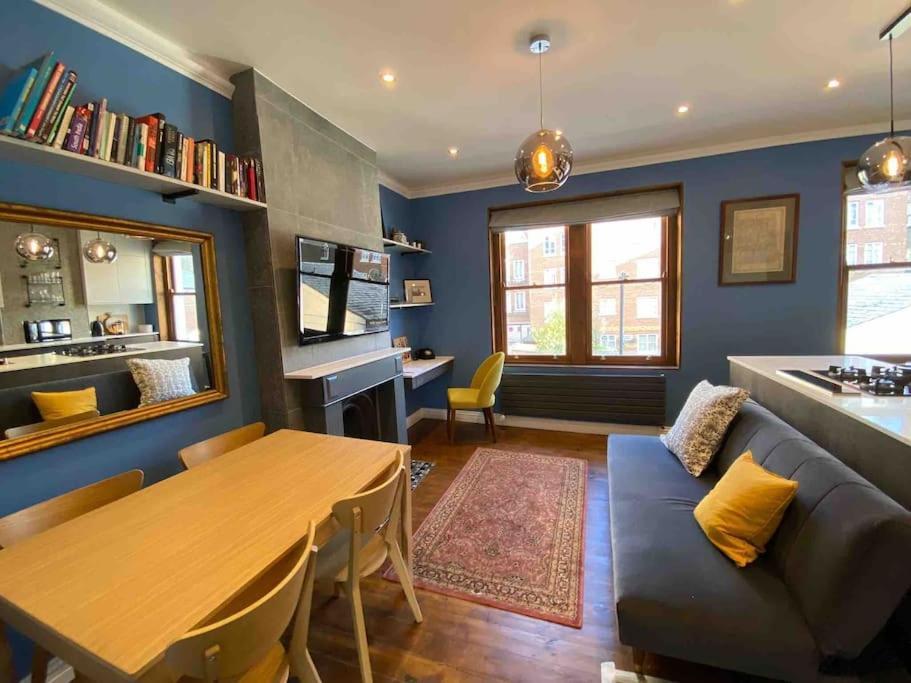 Prime Location, 5* Marylebone: Gem Apartment