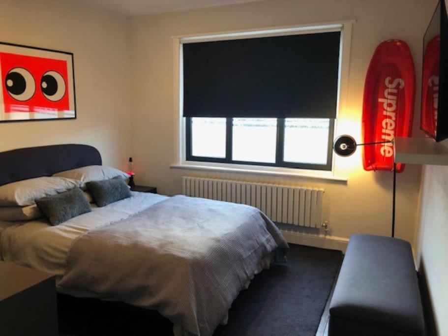Stunning Modern Large 5 Bed House Willesden * Londen