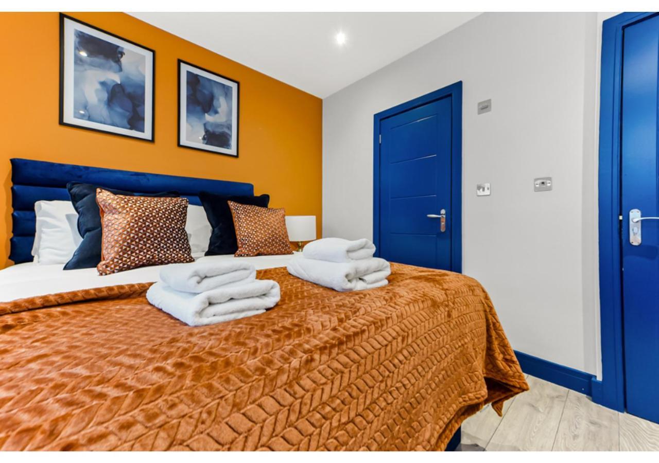 Appartement Palatial Style House Secs To Lovely River Walk Londen