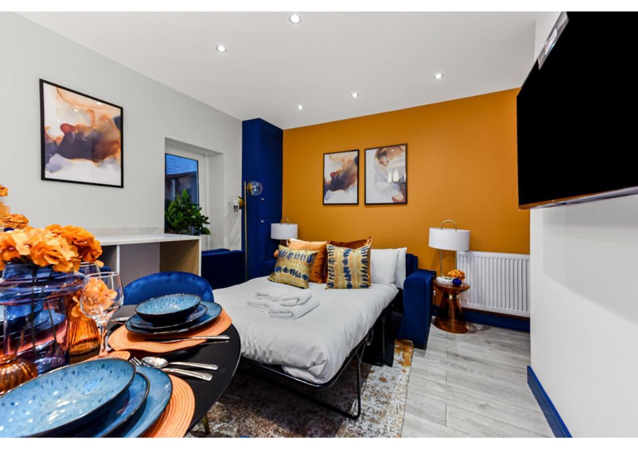 Appartement Palatial Style House Secs To Lovely River Walk