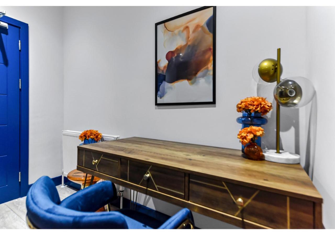 Appartement Palatial Style House Secs To Lovely River Walk
