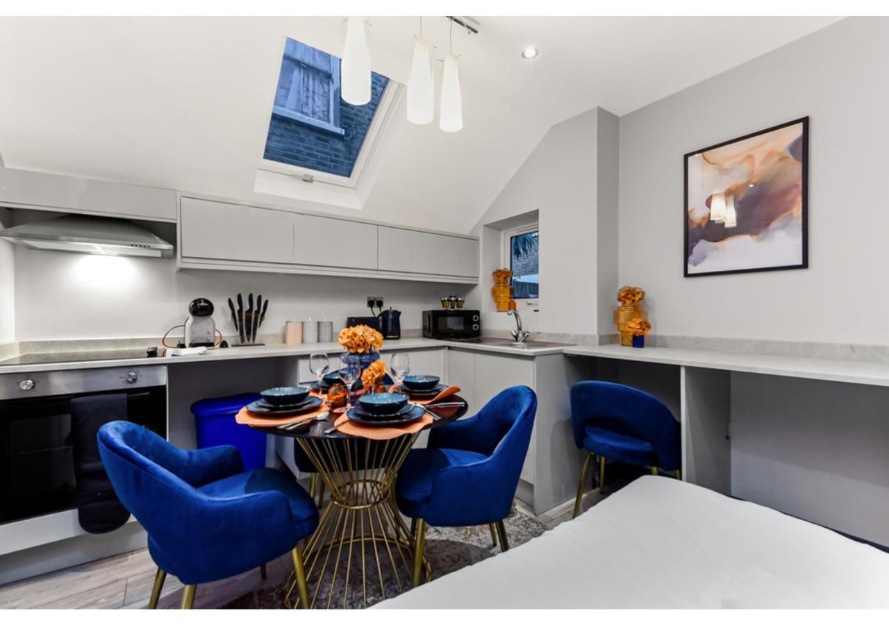 Palatial Style House Secs To Lovely River Walk Appartement Londen
