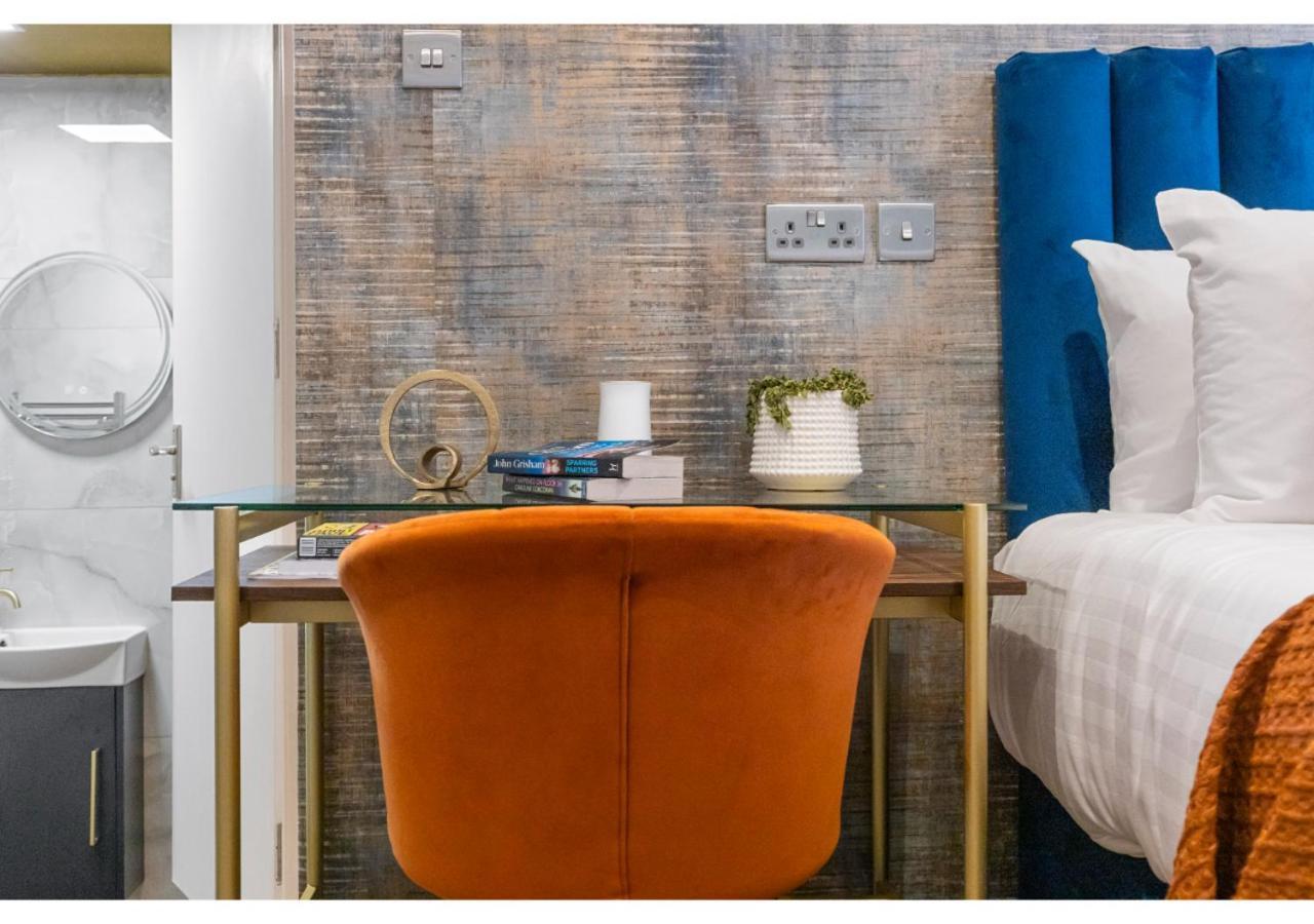 Adventure Awaits: Apartment *