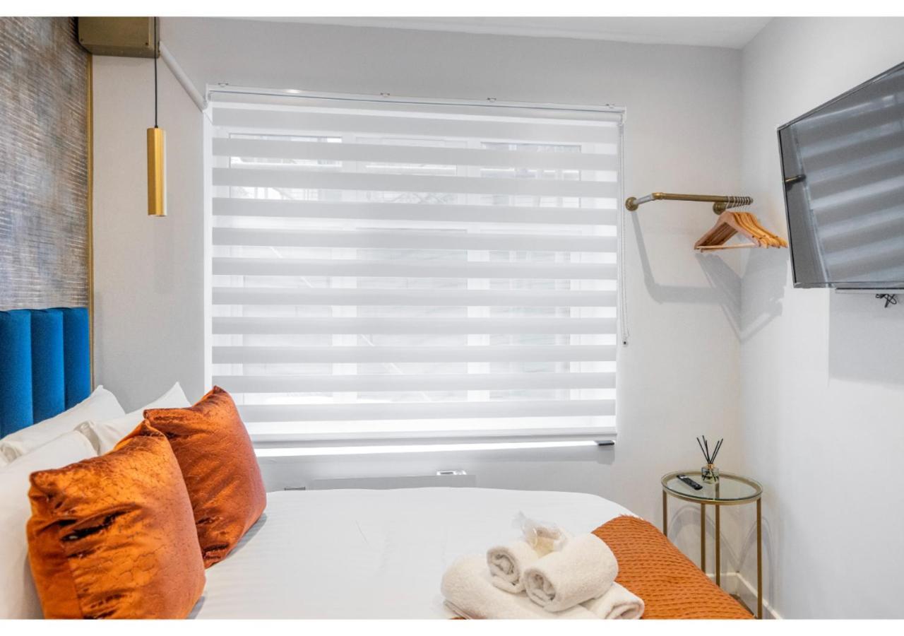 Apartment Adventure Awaits: London