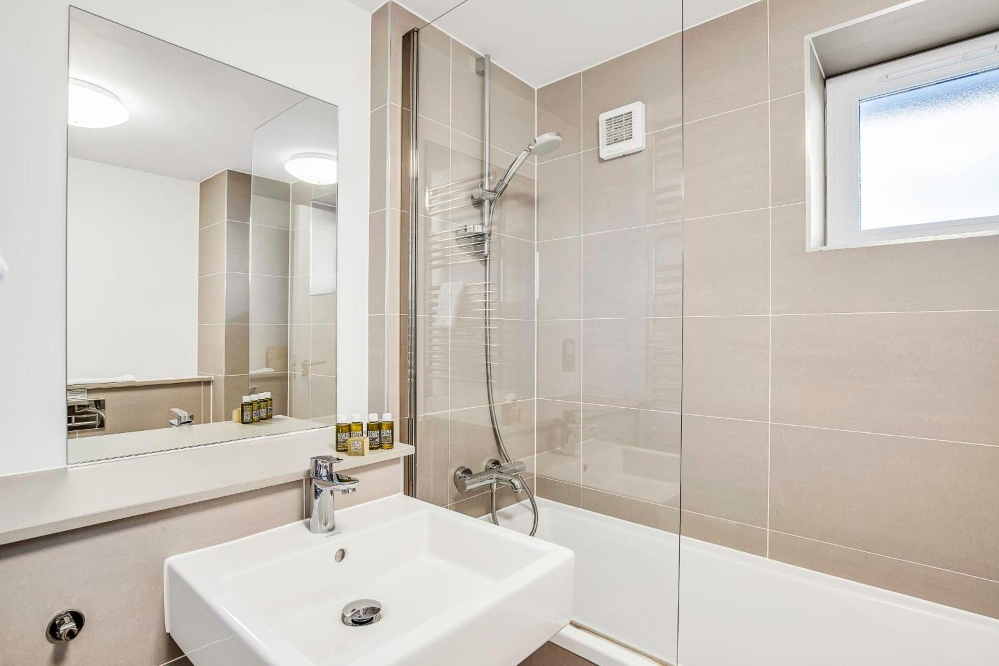 Apartment Bright And Spacious Belgravia London