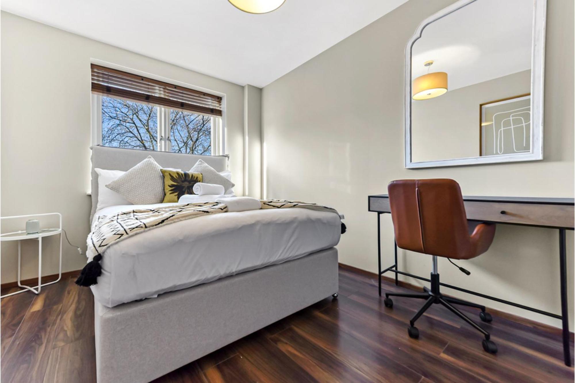 Gorgeous Flat, Perfect For Family/large Group Apartment