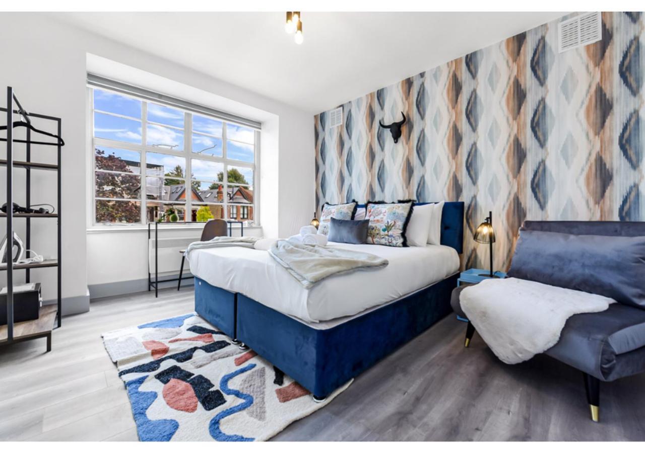 Modern Comforts 2 Bd Flat - Sleeps 5 Apartment