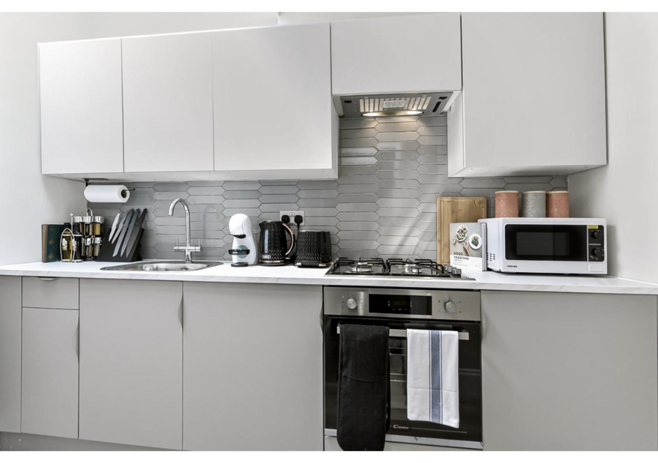 New And Modern Flat In London! Apartment *