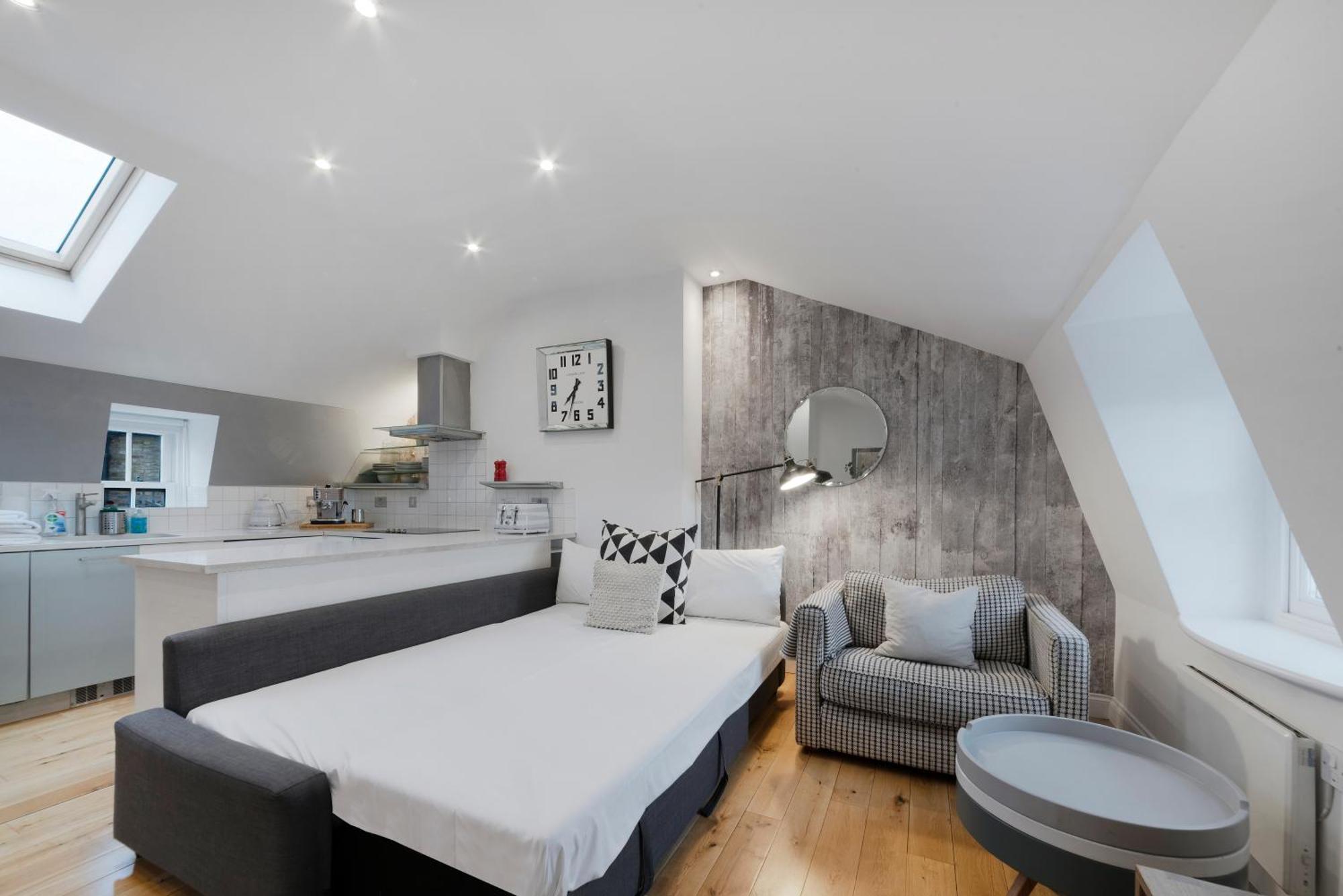 King's Cross Penthouse By Morethanstays