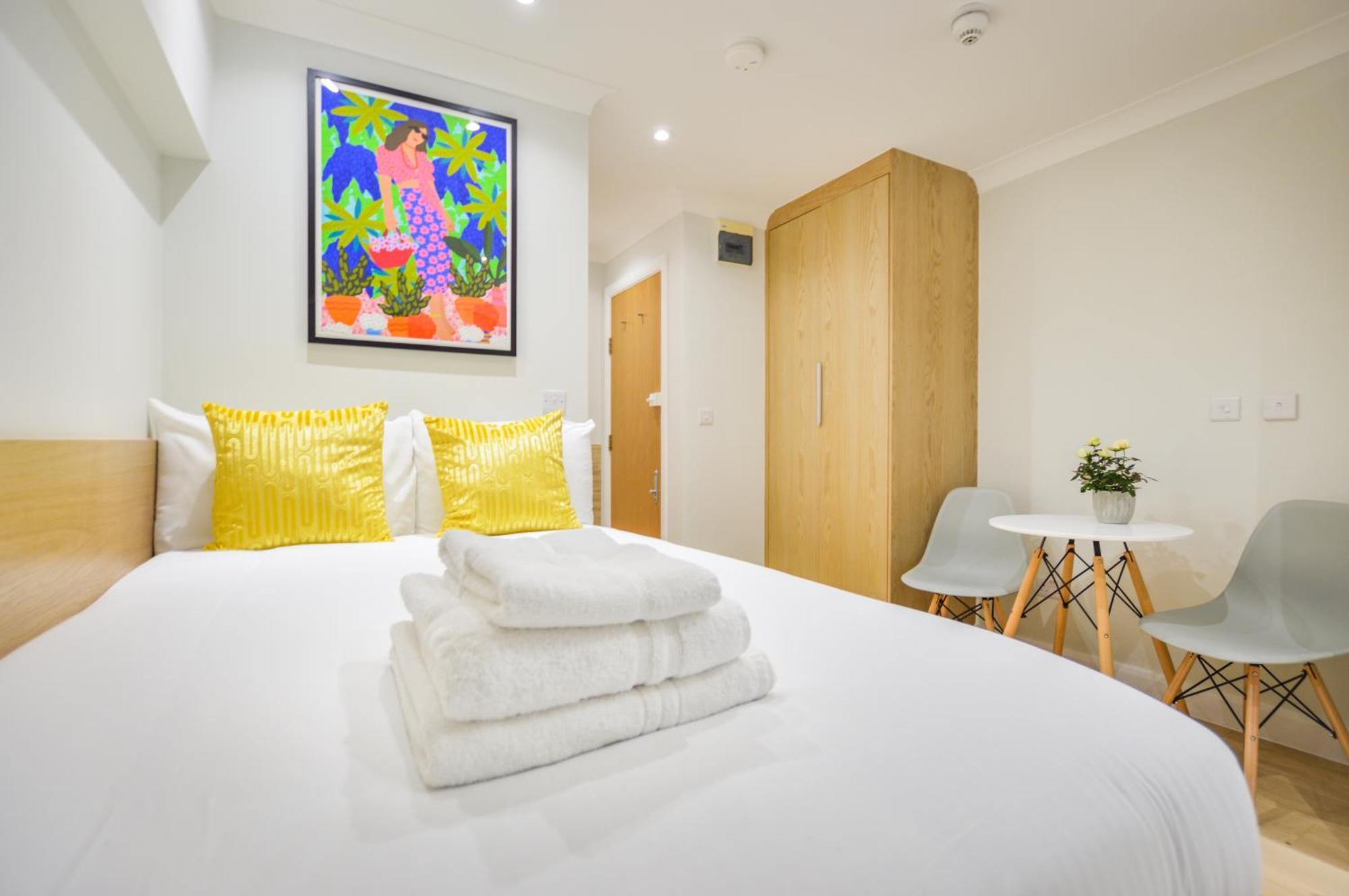 Queensborough Terrace Serviced By Concept * Londen