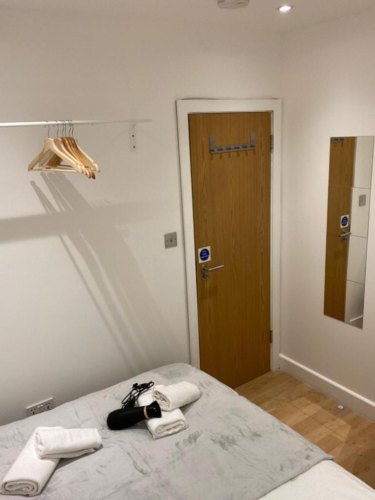 Cosy Private Near Euston Station, * Londres
