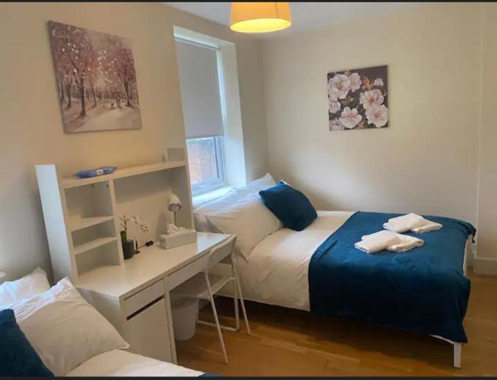 Cosy Private In Euston Square, Londen