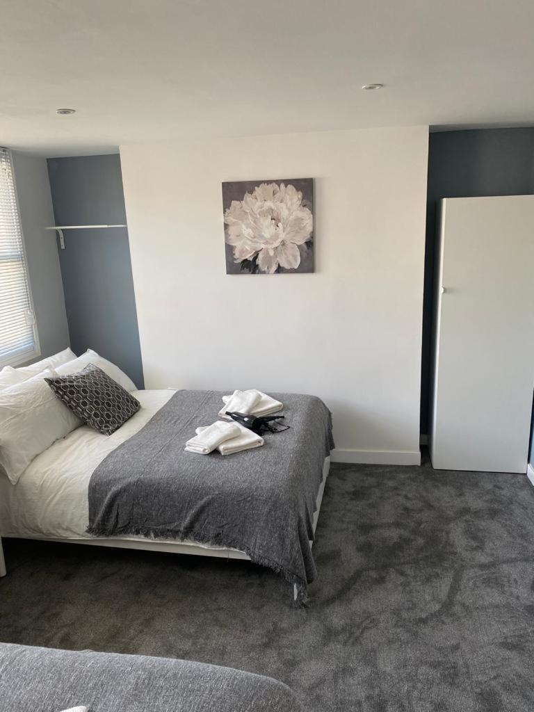 Habitación en casa particular Comfy Private Bedrooms Near Euston, Londres