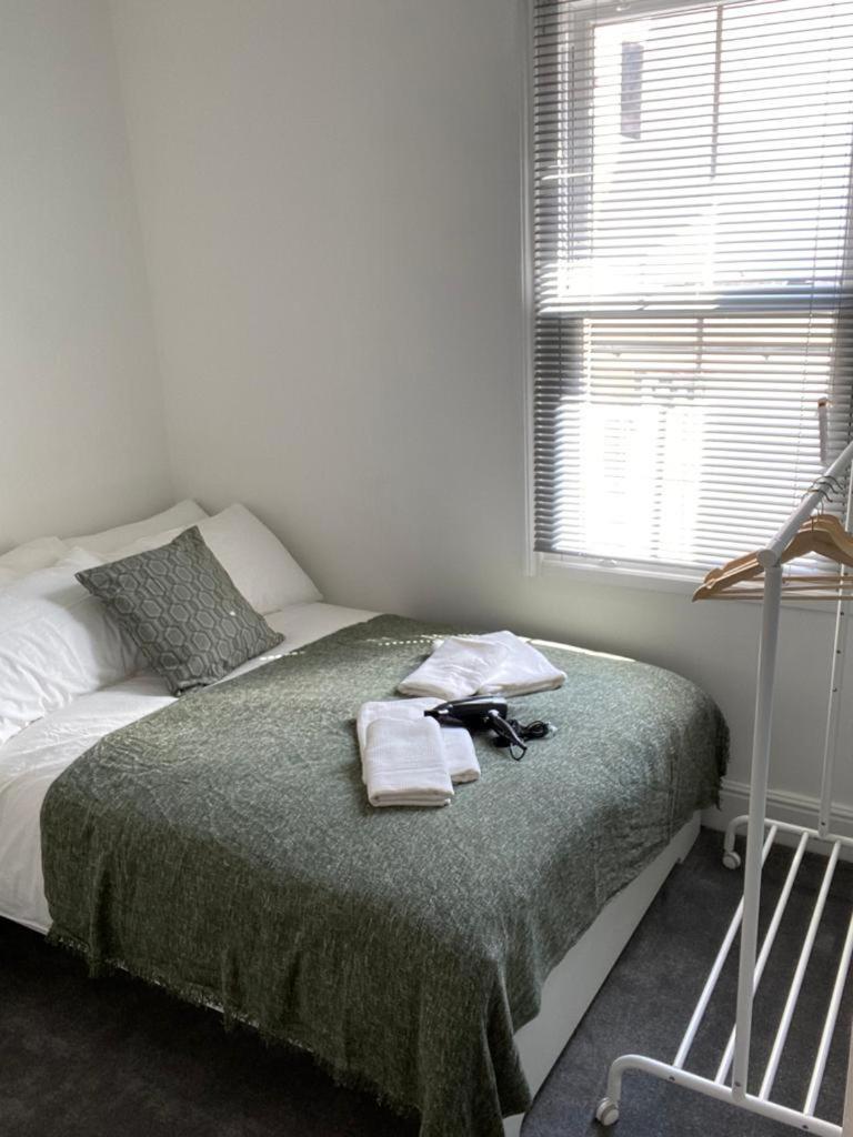 Comfy Private Bedrooms Near Euston, * Londres