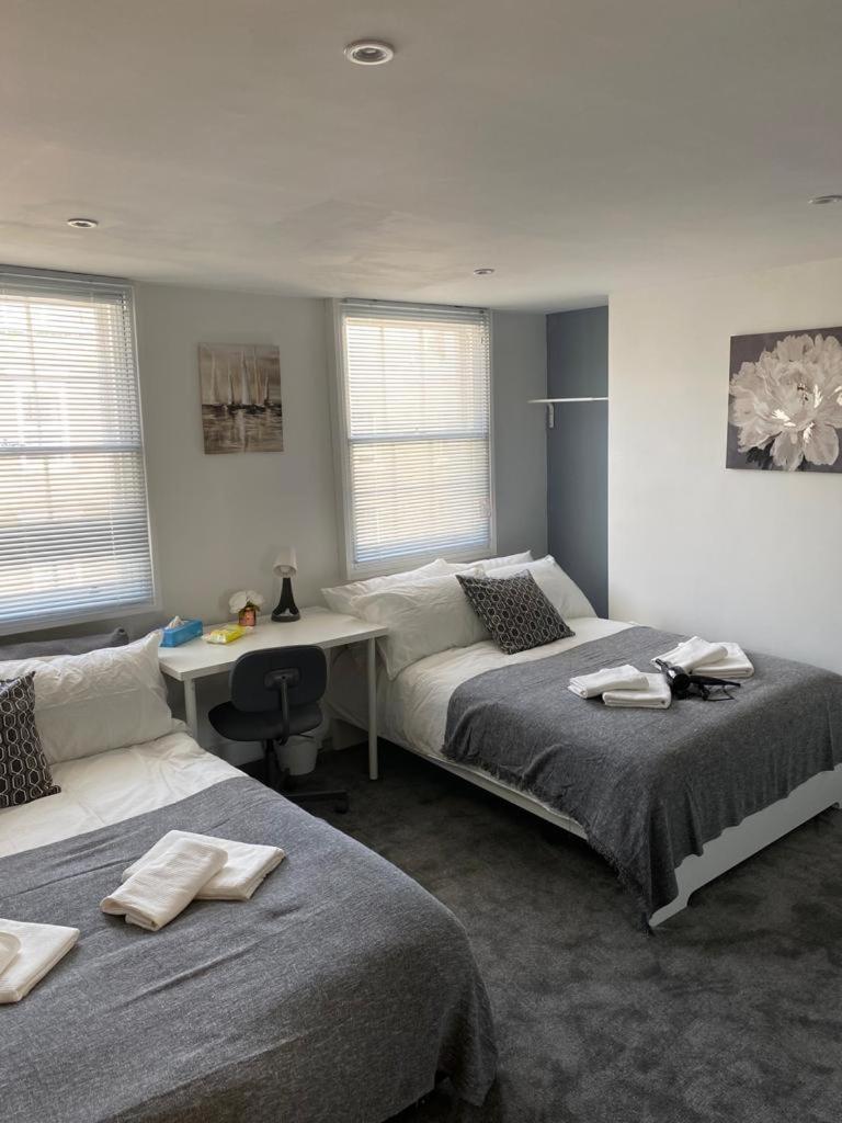 Comfy Private Bedrooms Near Euston, Habitación en casa particular Londres