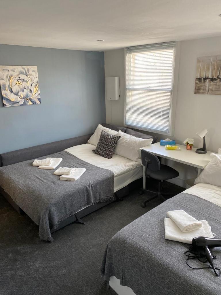 Habitación en casa particular Comfy Private Bedrooms Near Euston, *