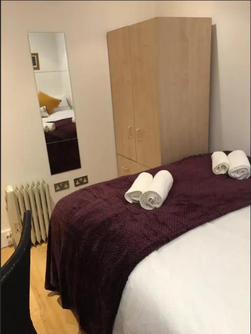 Lovely Private Bedrooms In Euston Station - 121 Habitación en casa particular *