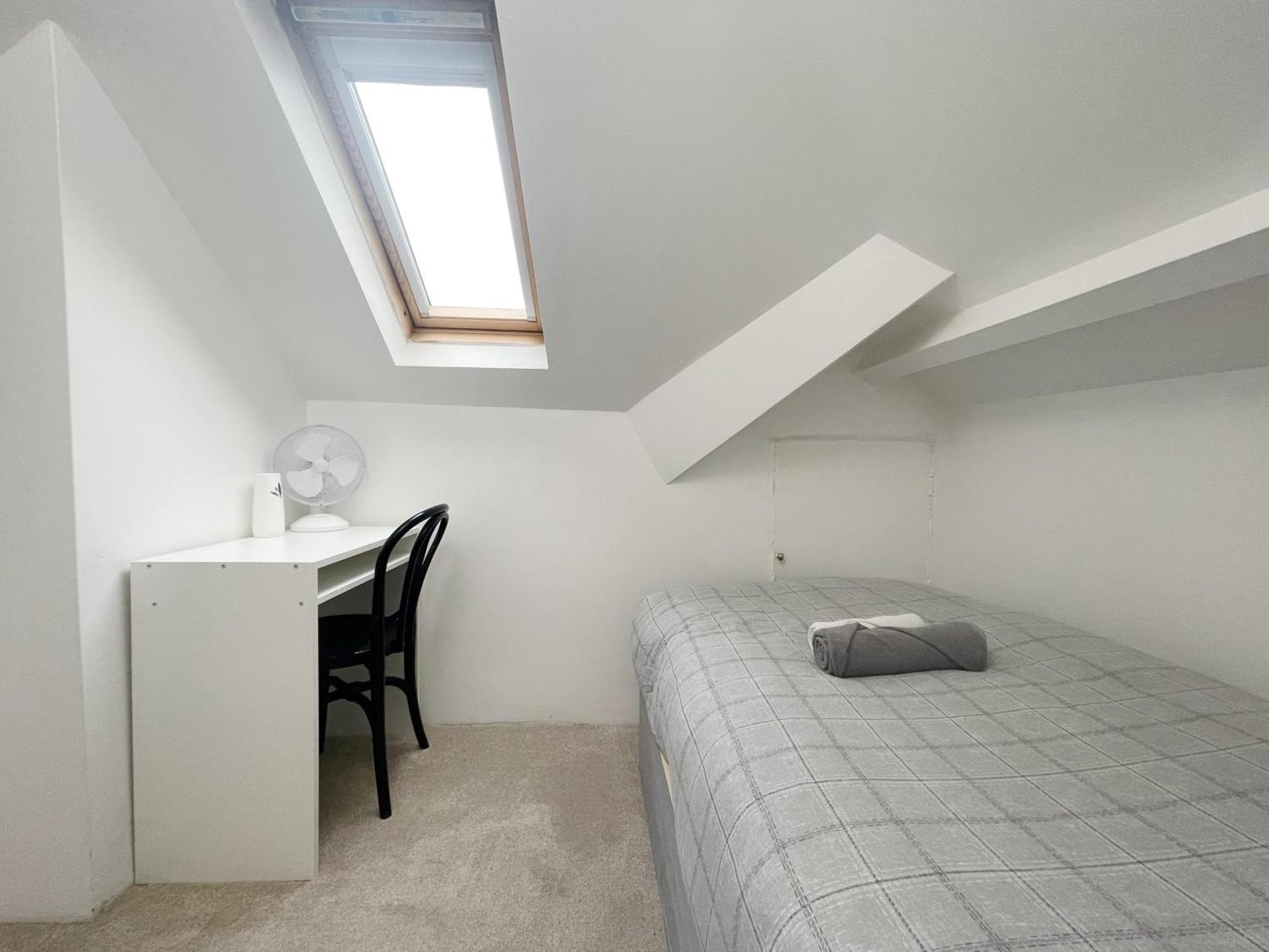 Homestay Large Cosy 15min From