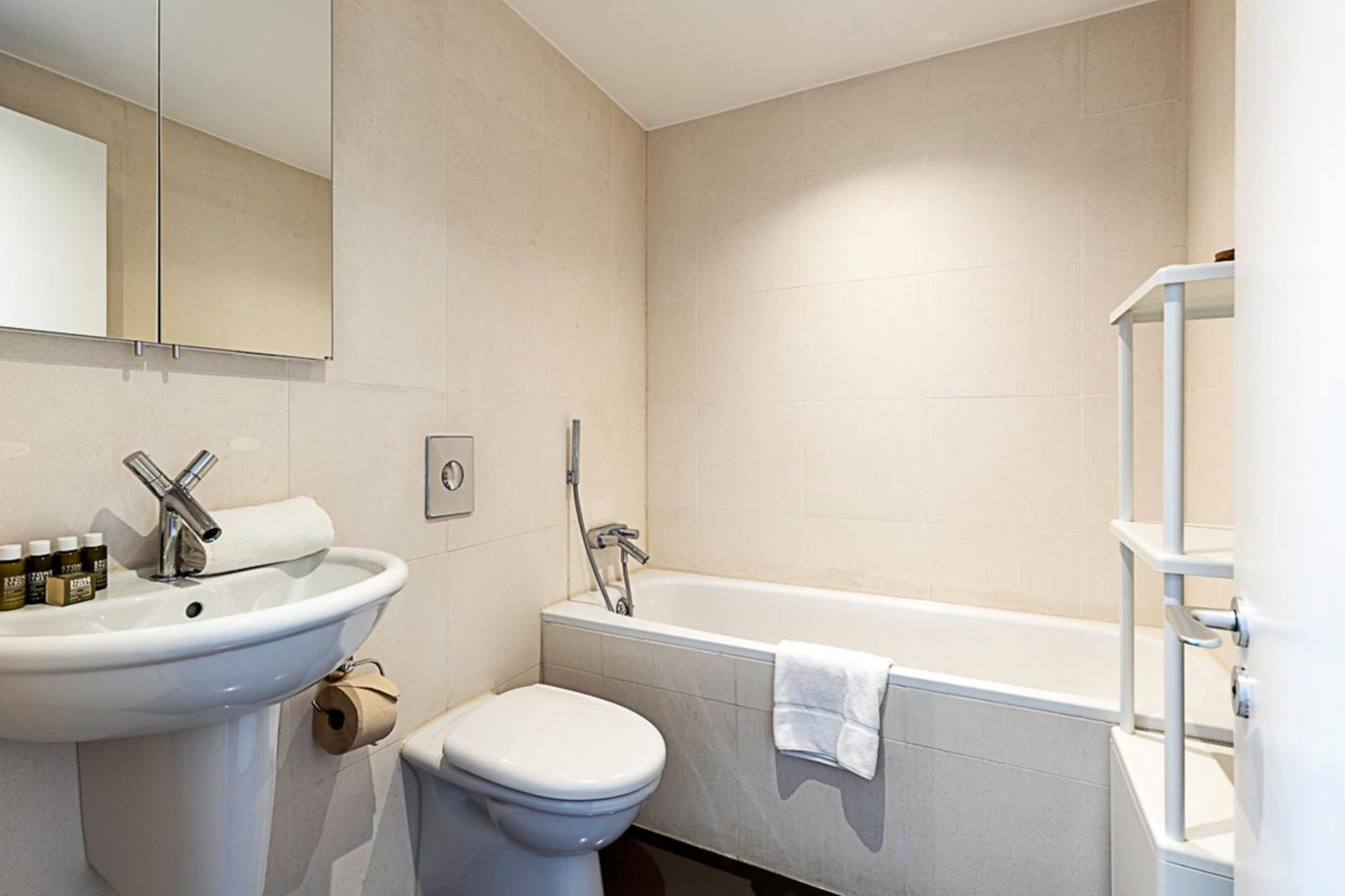 Comfortable Modern Flat In Shoreditch Appartement Londen