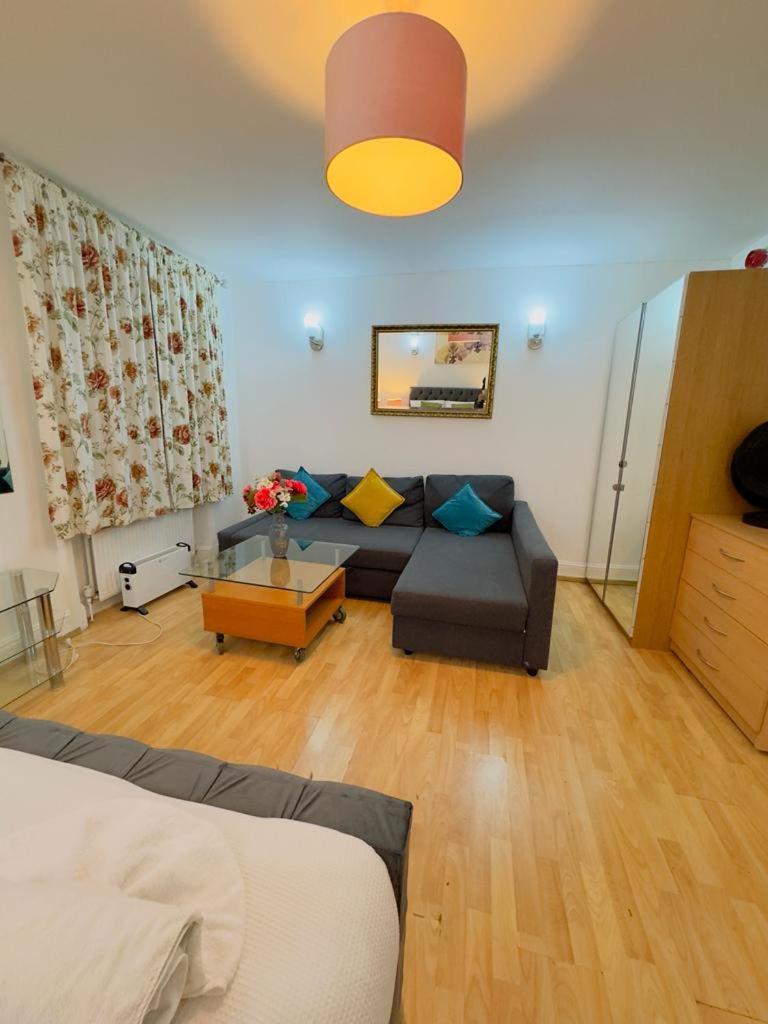 Appartement Bright Budget Studio In Central *