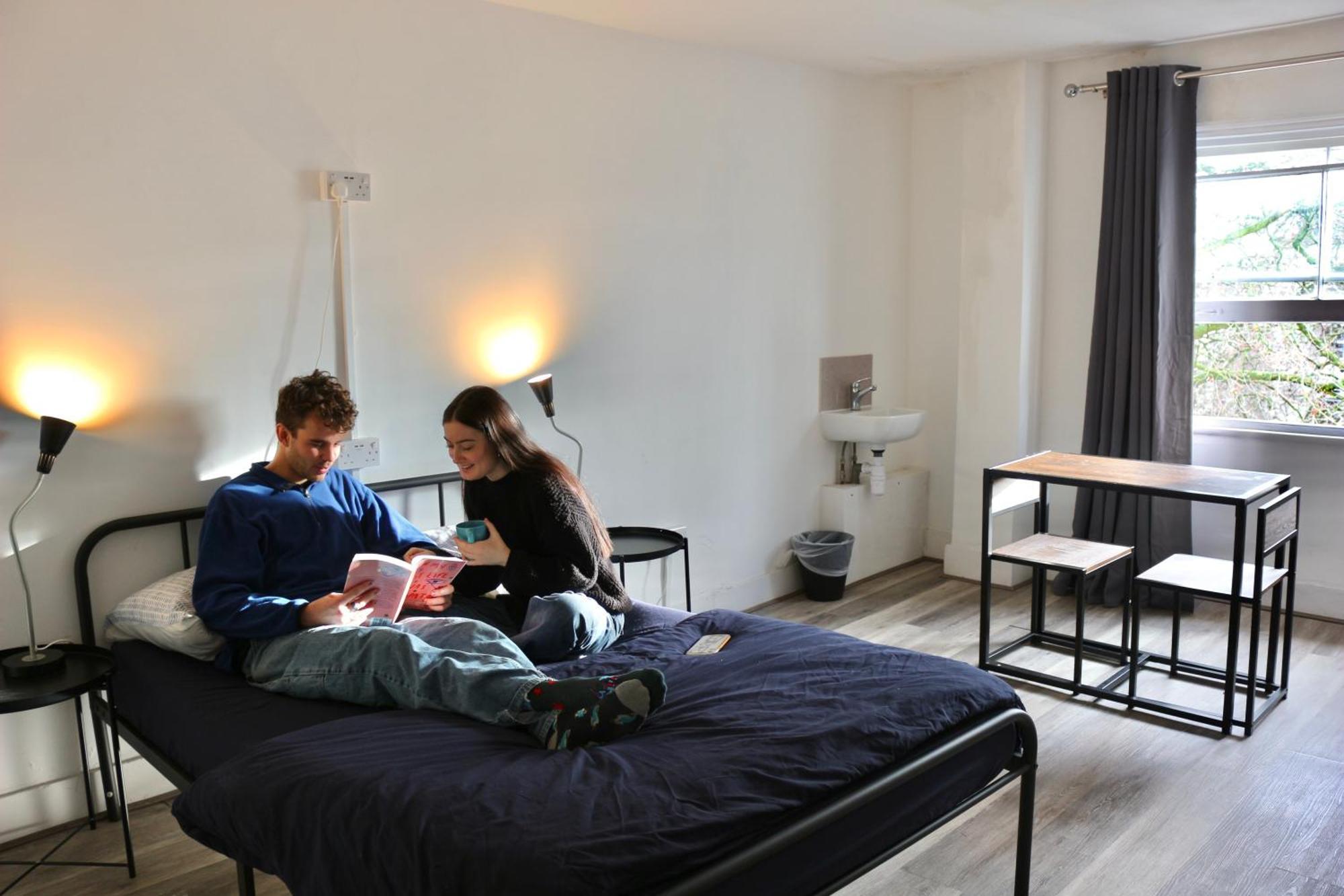 Urbany 18-40 Years Old Hostel London