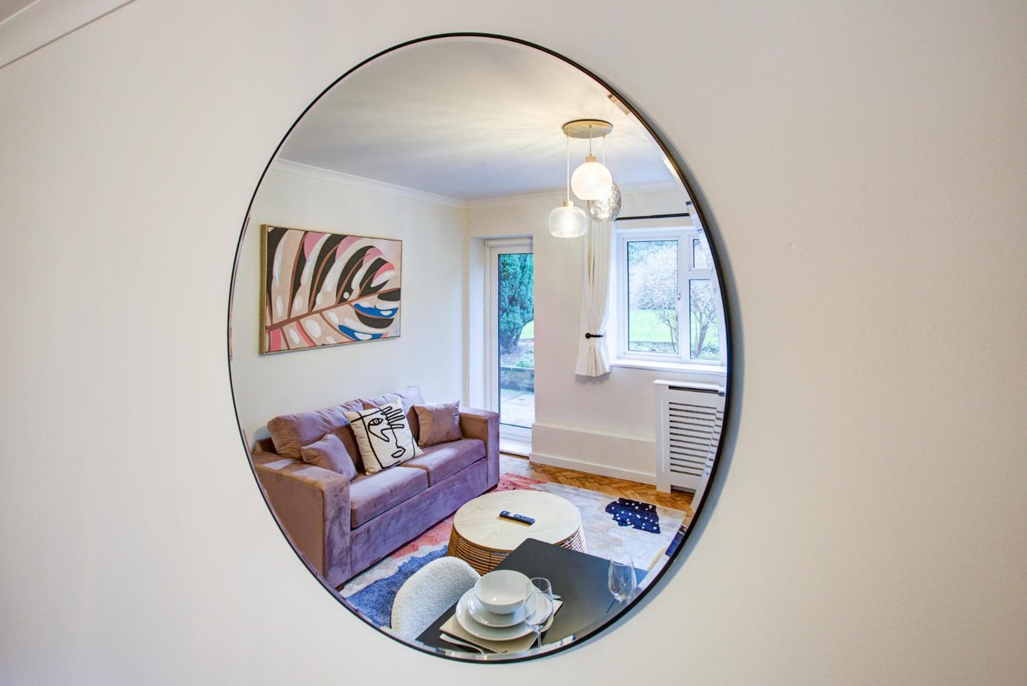 Artsy Serviced - Highgate Londen