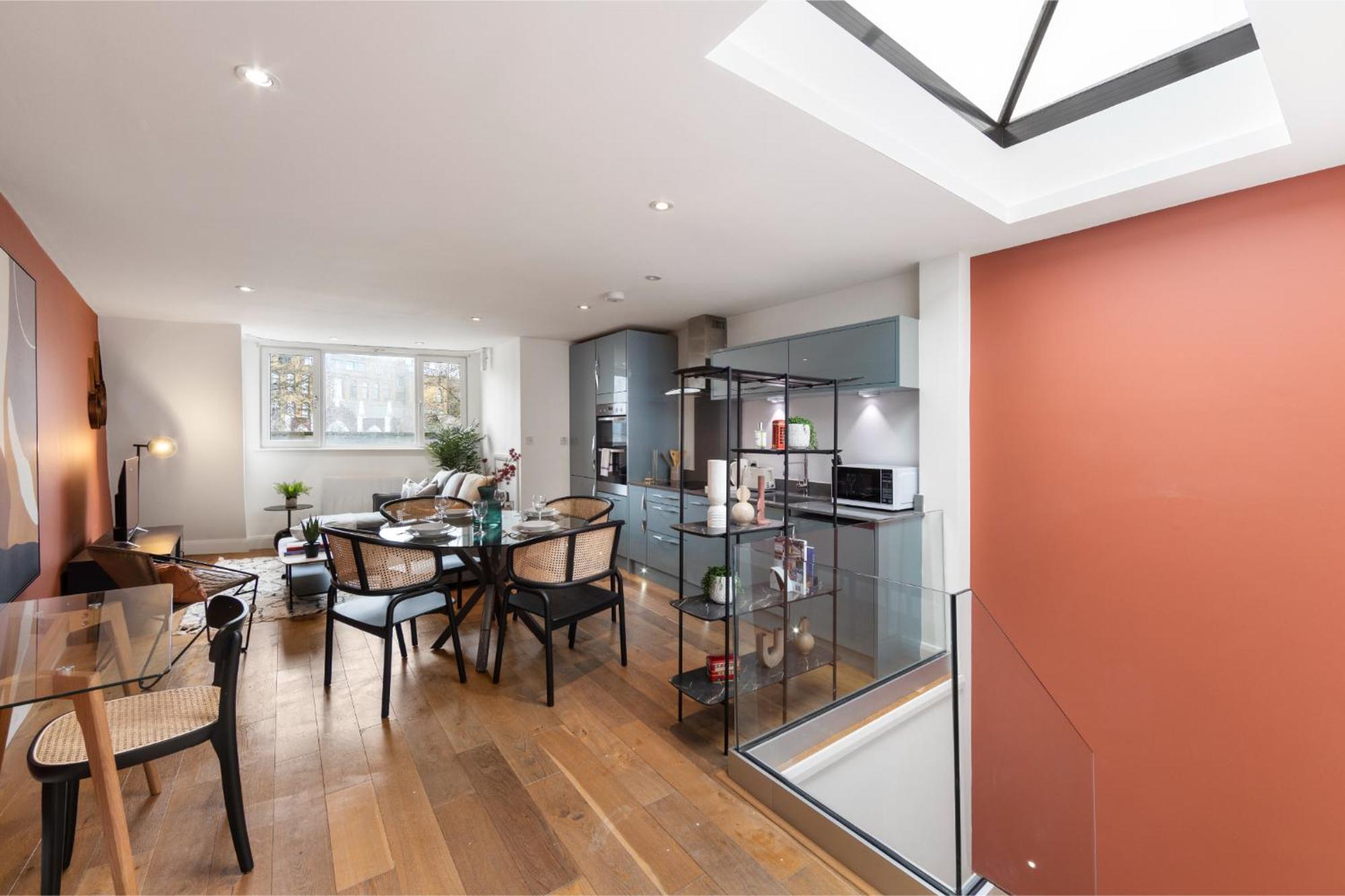 Chic: Elegant Flat In A Prime Location Londen