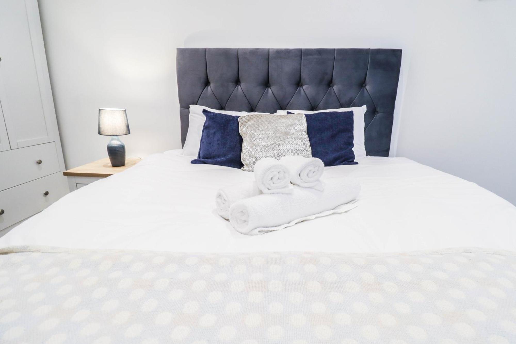 Apartment Stylish 1 Bedroom In London