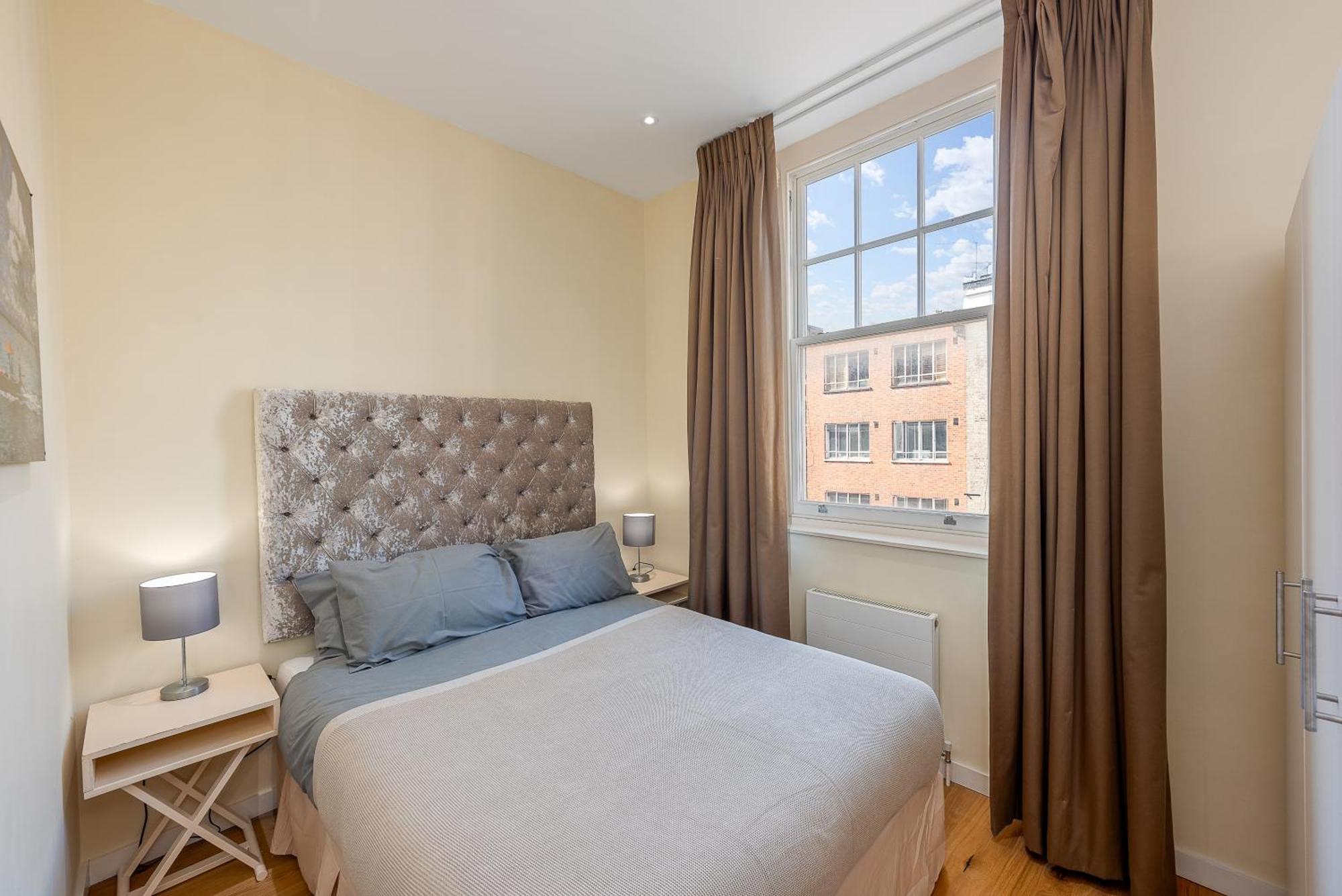 Moments From Hyde Park & Notting Hill With Free Luggage Storage And Washing Machine Apartment