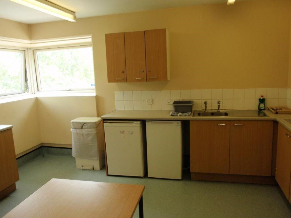 James Lighthill House, Finsbury, Apartment