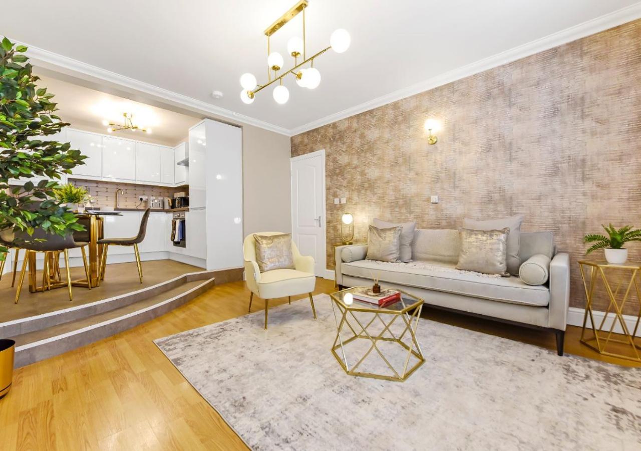 Charm: Stylish & Comfy 2br Flat In Apartment
