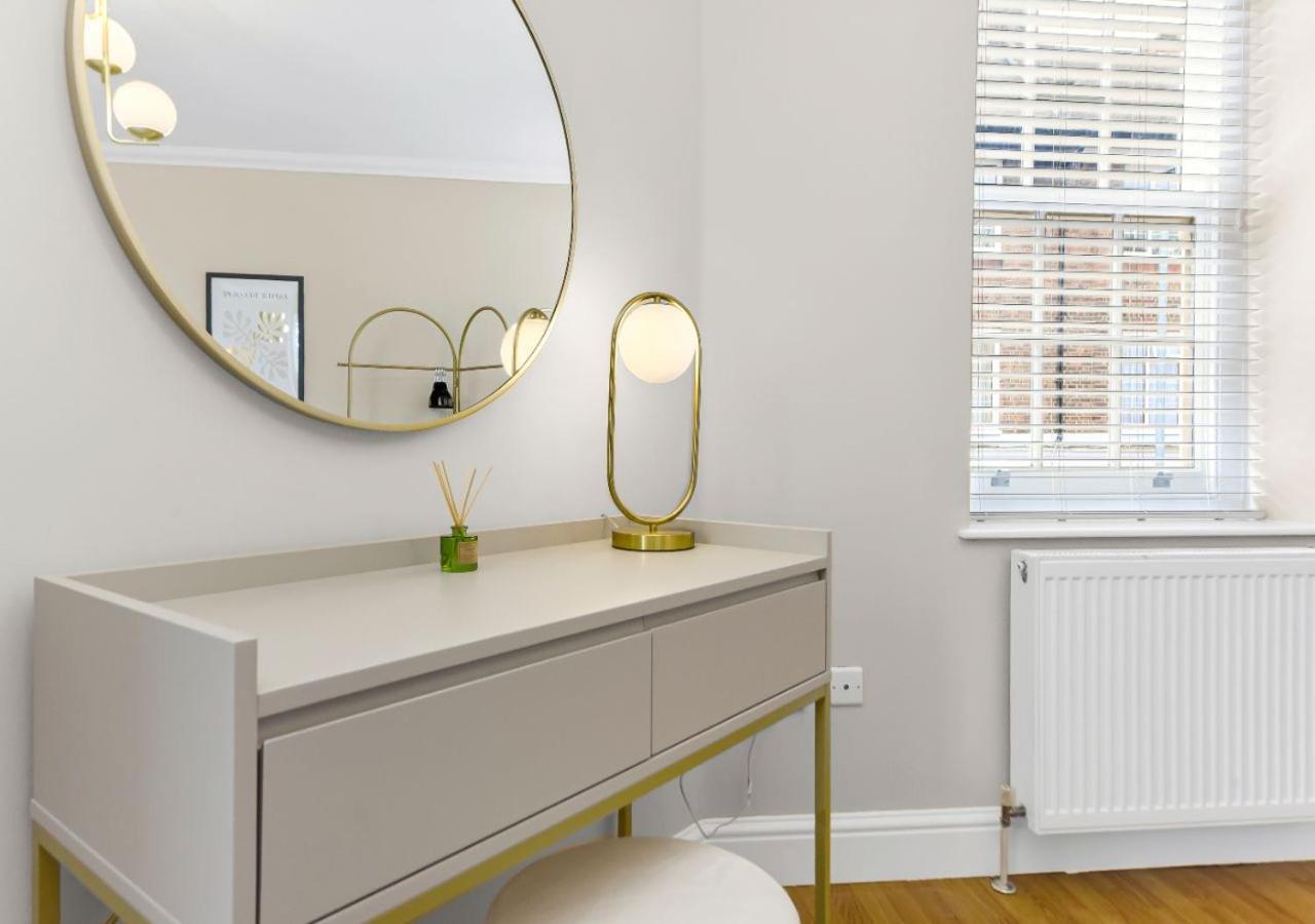Charm: Stylish & Comfy 2br Flat In Apartment *