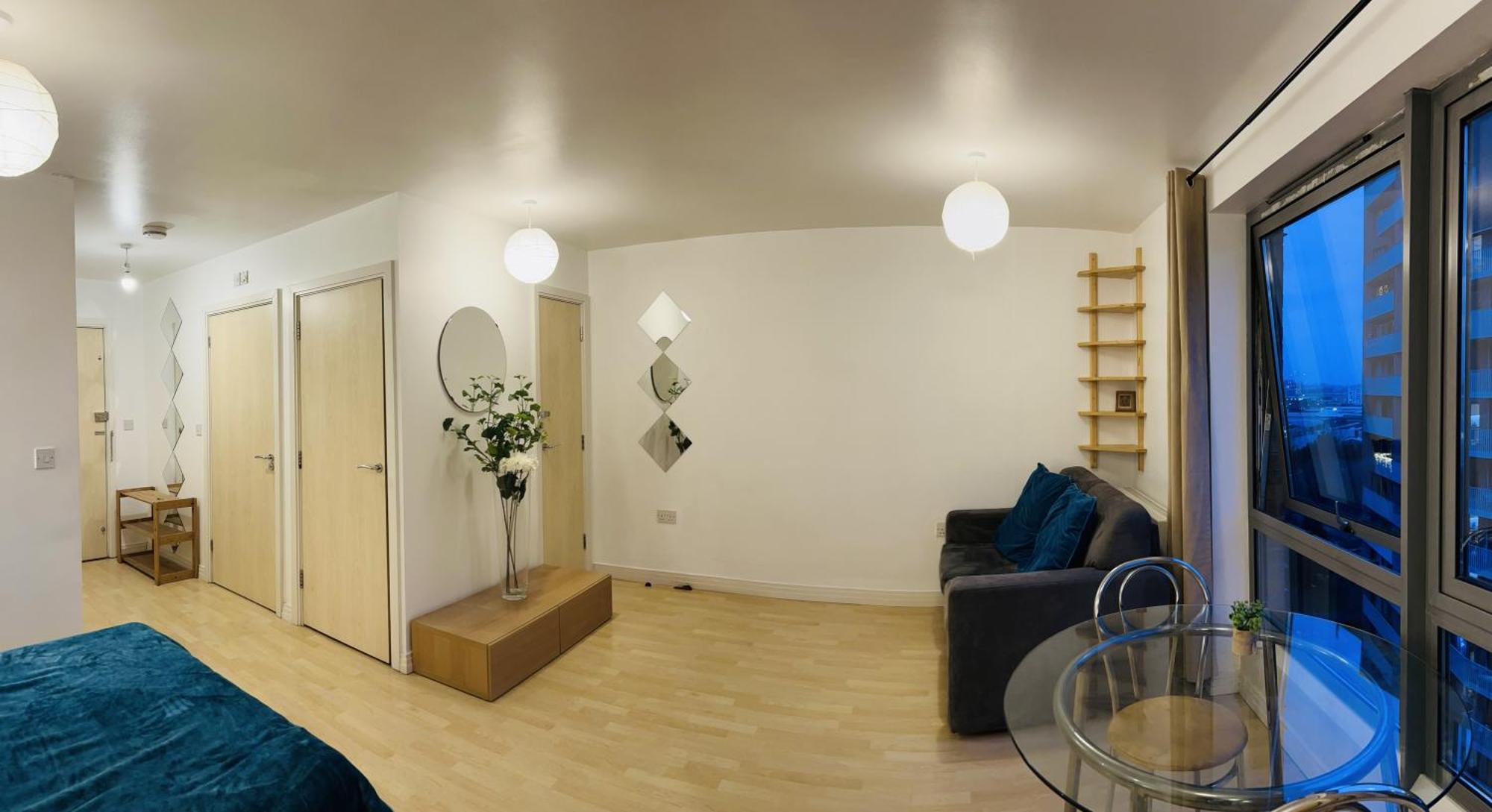 Urban Haven 10 Minutes To Apartment London