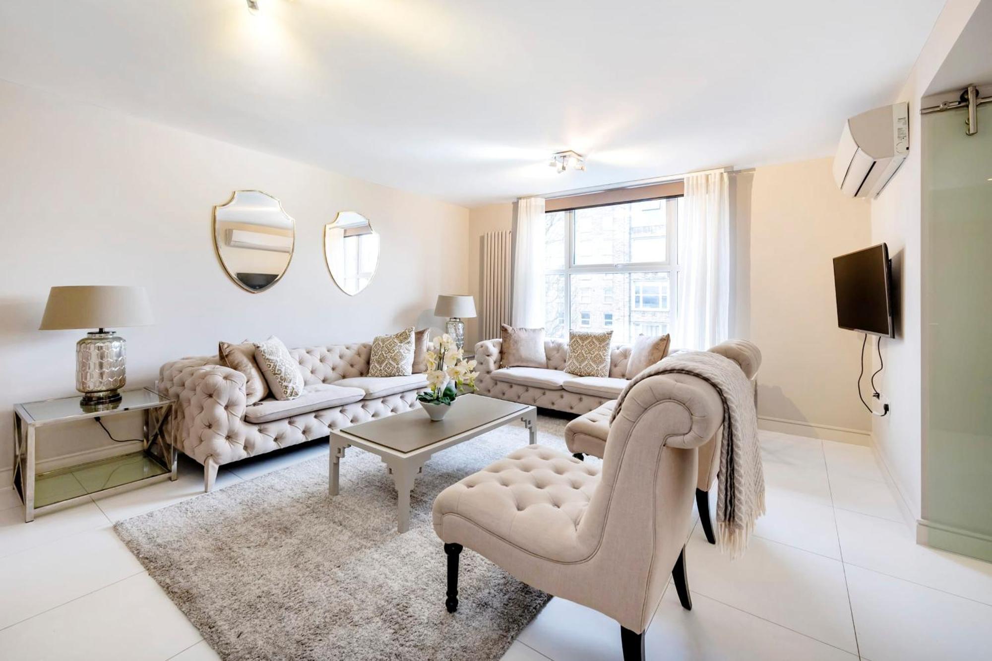 Camden Lux Suite-hosted By Sweetstay Apartment
