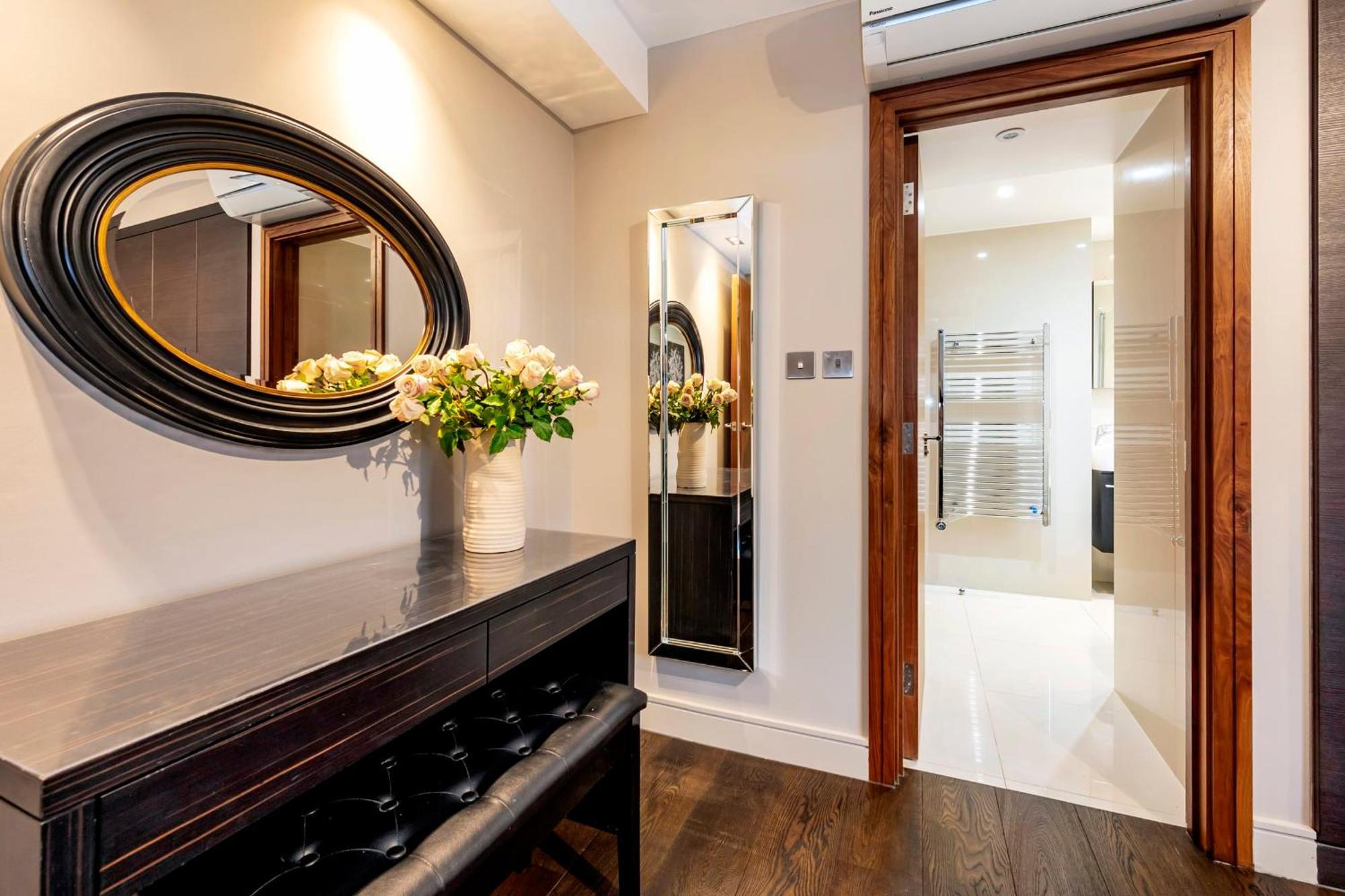 Camden Lux Suite-hosted By Sweetstay London